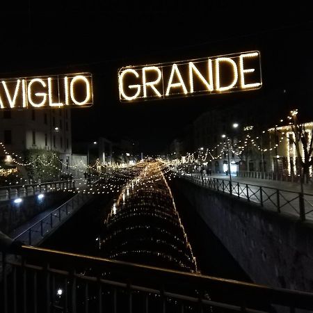 Charming Apartment On The Darsena Navigli - Pulizia Eccezionale Milan Bagian luar foto