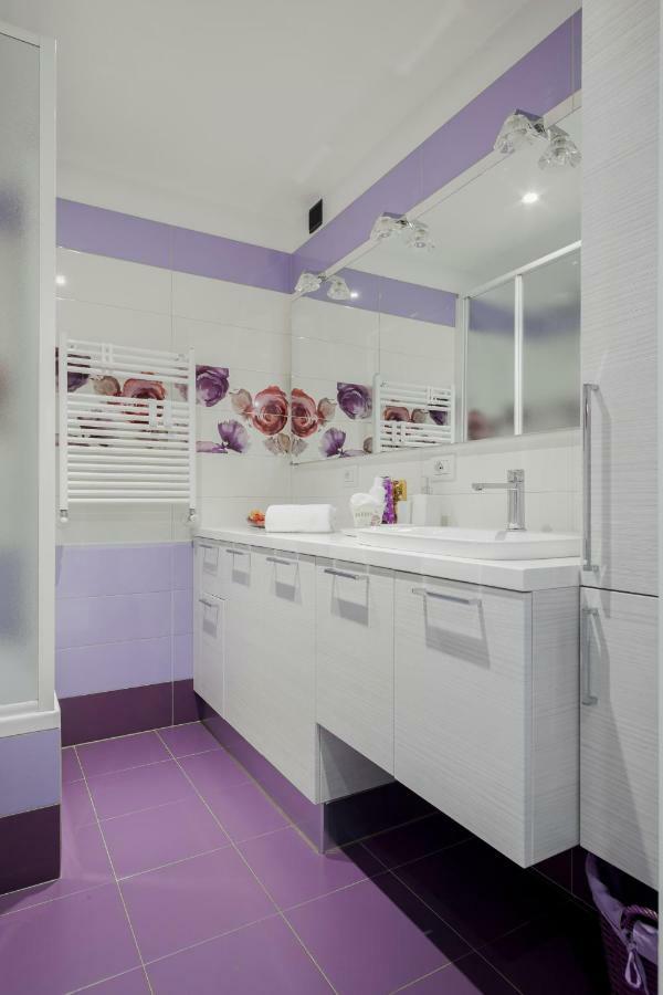 Charming Apartment On The Darsena Navigli - Pulizia Eccezionale Milan Bagian luar foto