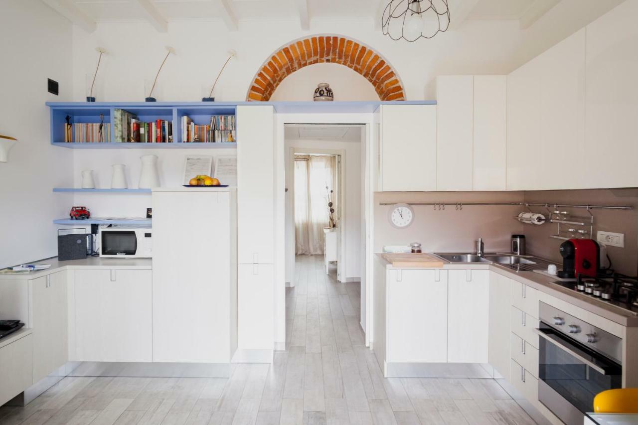 Charming Apartment On The Darsena Navigli - Pulizia Eccezionale Milan Bagian luar foto
