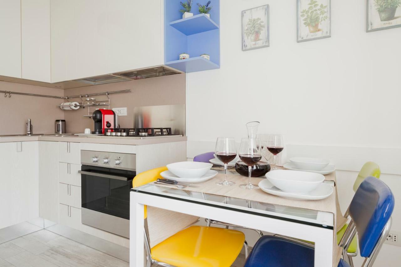 Charming Apartment On The Darsena Navigli - Pulizia Eccezionale Milan Bagian luar foto