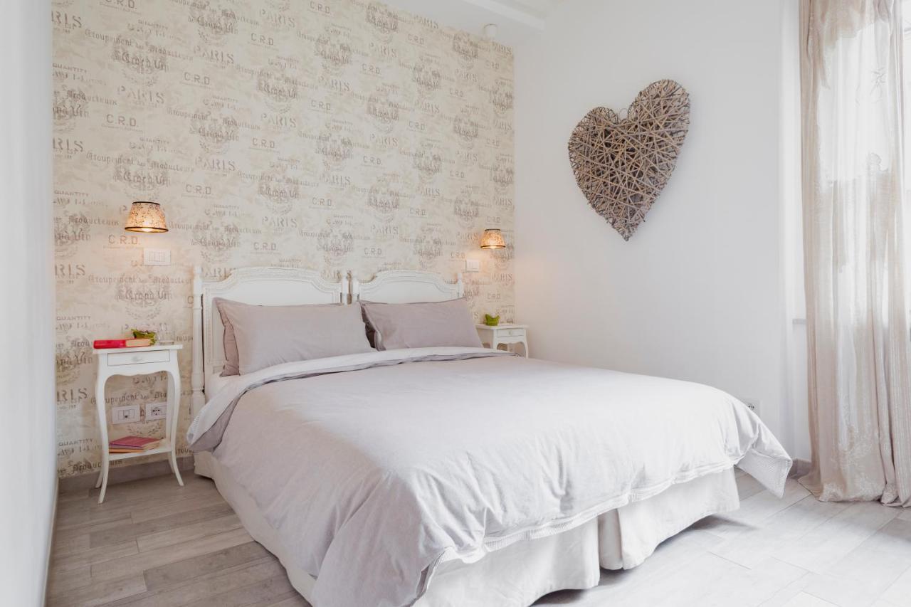 Charming Apartment On The Darsena Navigli - Pulizia Eccezionale Milan Bagian luar foto